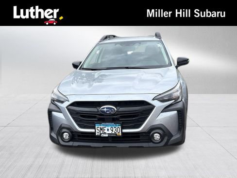 Used 2025 Subaru Outback Onyx Edition XT w/ Popular Package #2 AWD/4WD image 1