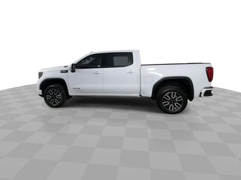 Used 2025 GMC Sierra 1500 AT4 w/ Technology Package image 5