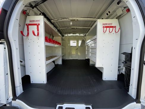 New 2025 Chevrolet Express 3500 w/ Driver Convenience Package image 18