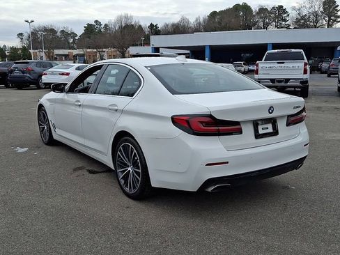 Used 2021 BMW 530e w/ Parking Assistance Package RWD image 3