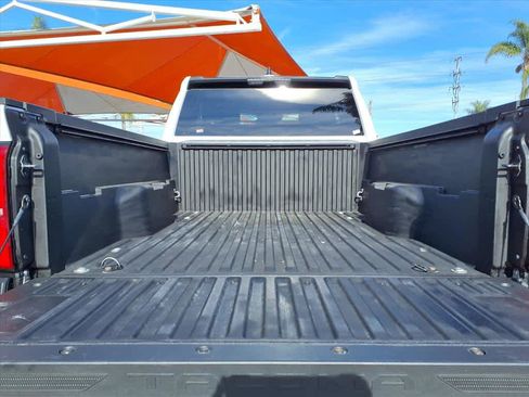 Used 2024 Toyota Tacoma SR image 6