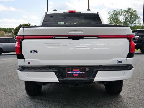 Used 2024 Ford F150 Lightning Platinum AWD/4WD image 22