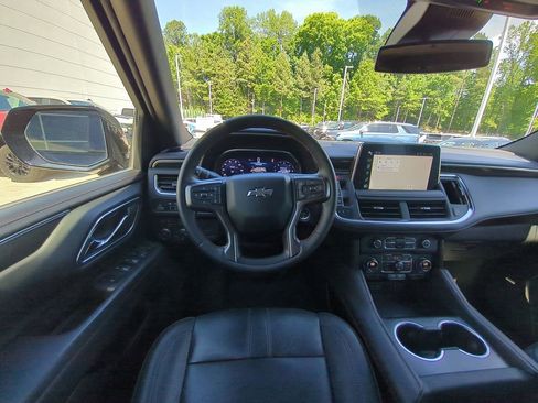 Used 2023 Chevrolet Tahoe RST w/ Luxury Package AWD/4WD image 32