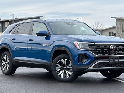 New 2025 Volkswagen Atlas Cross Sport SE