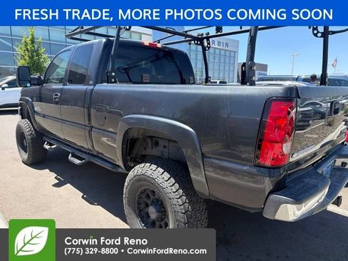 Used 2004 Chevrolet Silverado 2500 LT AWD/4WD image 5