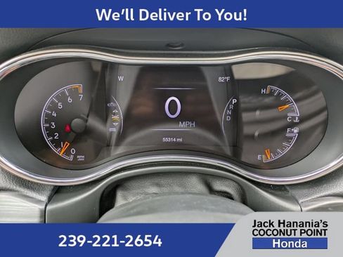 Used 2020 Jeep Grand Cherokee Altitude AWD/4WD image 32