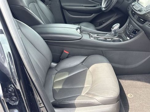 Used 2019 Buick Envision Premium AWD/4WD image 28