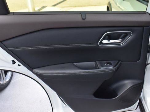 Used 2023 Nissan Rogue Platinum w/ Platinum Premium Package FWD image 51