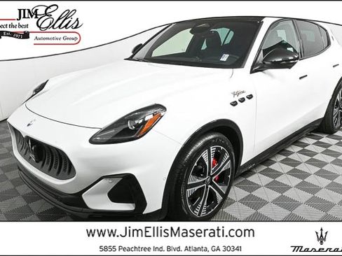 New 2025 Maserati Grecale Folgore image 1