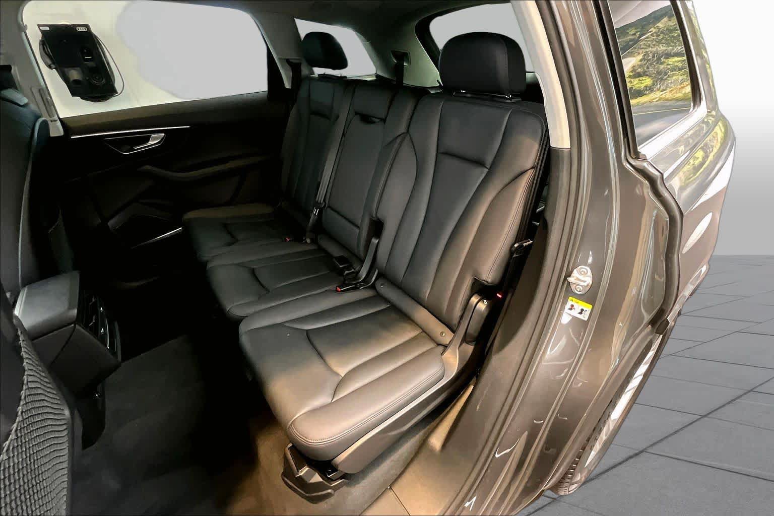 Certified 2023 Audi Q7 3.0T Premium Plus AWD/4WD image 21