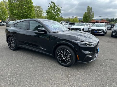 New 2026 Ford Mustang Mach-E Premium AWD/4WD image 9