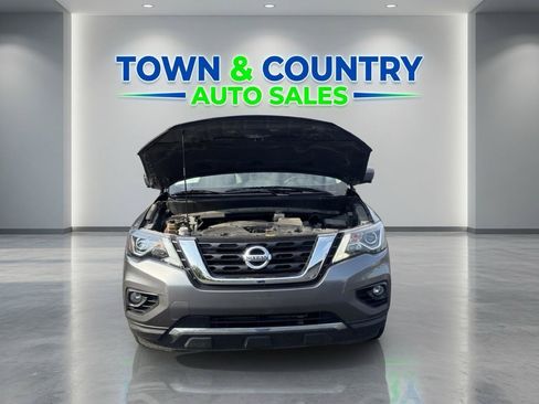 Used 2019 Nissan Pathfinder SL AWD/4WD image 10