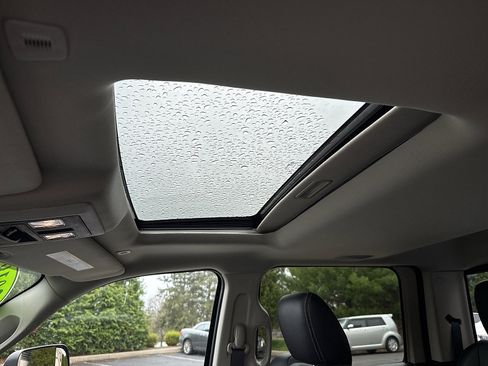 Used 2018 RAM 2500 Laramie w/ Sport Appearance Group image 31