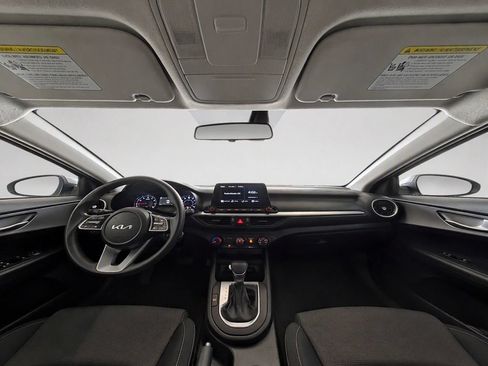 Used 2024 Kia Forte LXS FWD image 27