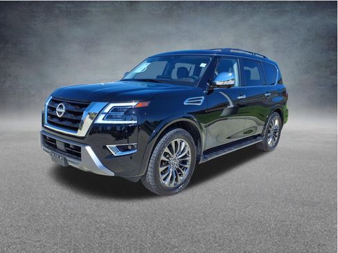 Used 2024 Nissan Armada Platinum w/ Captain's Chairs Package AWD/4WD image 3