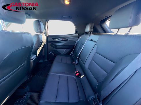 Used 2021 Chevrolet TrailBlazer RS w/ Convenience Package image 31