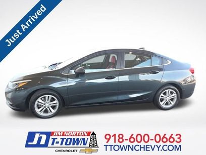 Used 2018 Chevrolet Cruze LT w/ Convenience Package