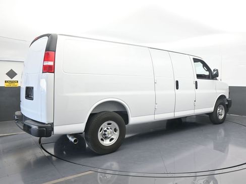 New 2025 Chevrolet Express 3500 Extended w/ Driver Convenience Package image 6