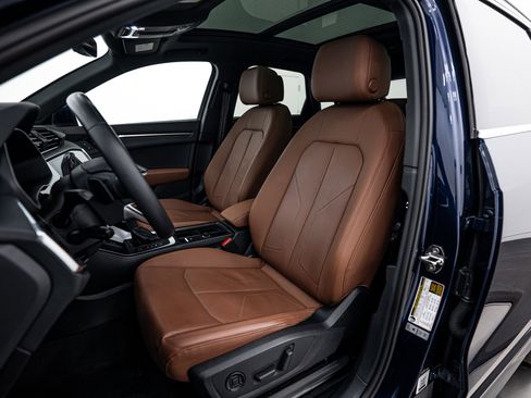 Certified 2022 Audi Q3 2.0T Premium w/ Convenience Package image 12