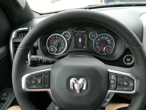 New 2026 RAM 1500 Big Horn w/ Night Edition AWD/4WD image 23