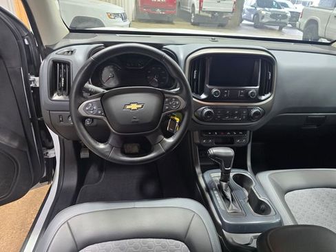 Used 2021 Chevrolet Colorado Z71 image 13