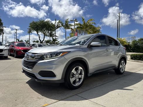 Used 2020 Honda HR-V LX image 28