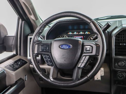 Used 2020 Ford F150 XLT w/ Equipment Group 302A Luxury image 10