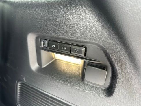 Used 2025 Ford Explorer ST AWD/4WD image 13