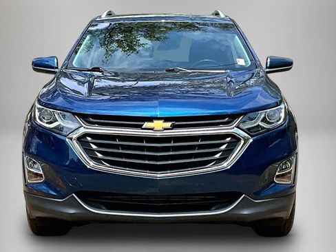 Used 2020 Chevrolet Equinox LT FWD image 3