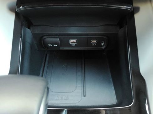 Used 2024 Kia Telluride SX w/ Towing Package image 51