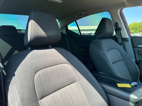 Used 2023 Nissan Altima 2.5 SV FWD image 30
