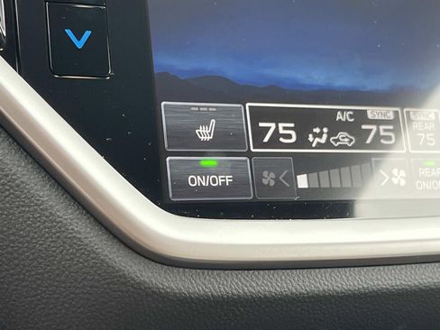 Certified 2025 Subaru Ascent Premium w/ Popular Package #2 image 33