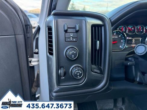 Used 2018 Chevrolet Silverado 1500 LTZ Z71 w/ LTZ Plus Package AWD/4WD image 17