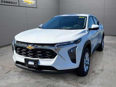 New 2026 Chevrolet Trax LS w/ LS Convenience Package