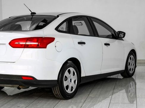 Used 2017 Ford Focus S FWD image 56