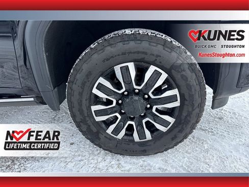 Used 2024 GMC Sierra 3500 Denali Ultimate image 15