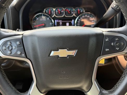 Used 2017 Chevrolet Silverado 1500 LTZ Z71 w/ LTZ Plus Package AWD/4WD image 13