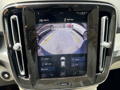 Used 2019 Volvo XC40 T5 Momentum AWD/4WD image 10