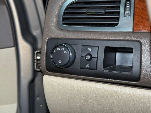 Used 2007 GMC Yukon SLT w/ SLT Preferred Equipment Group image 43