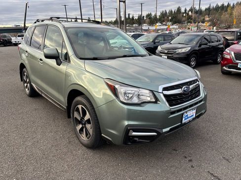 Used 2017 Subaru Forester 2.5i Premium w/ Protection Package #1 image 3