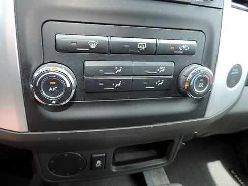 Used 2015 Nissan Xterra S w/ Value Package RWD image 20