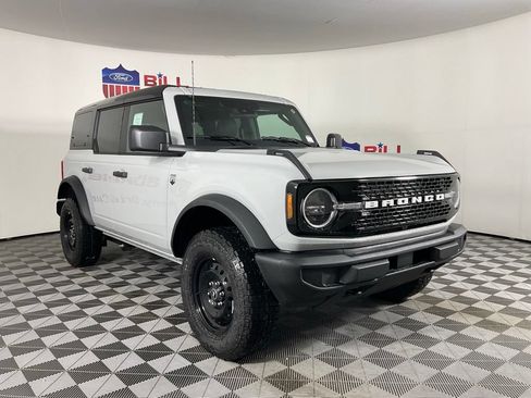 New 2026 Ford Bronco Big Bend AWD/4WD image 1