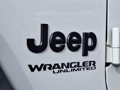 Used 2020 Jeep Wrangler Unlimited Sport image 36