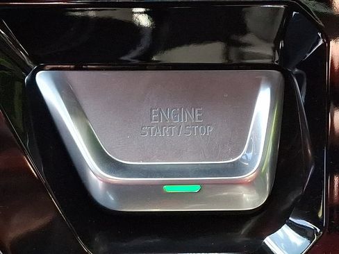 Used 2025 GMC Sierra 1500 AT4X AWD/4WD image 25