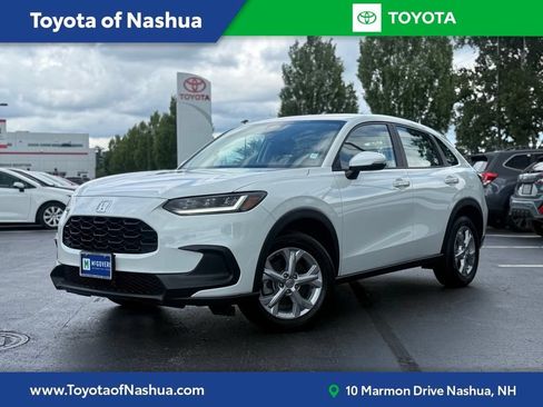 Used 2024 Honda HR-V LX image 1