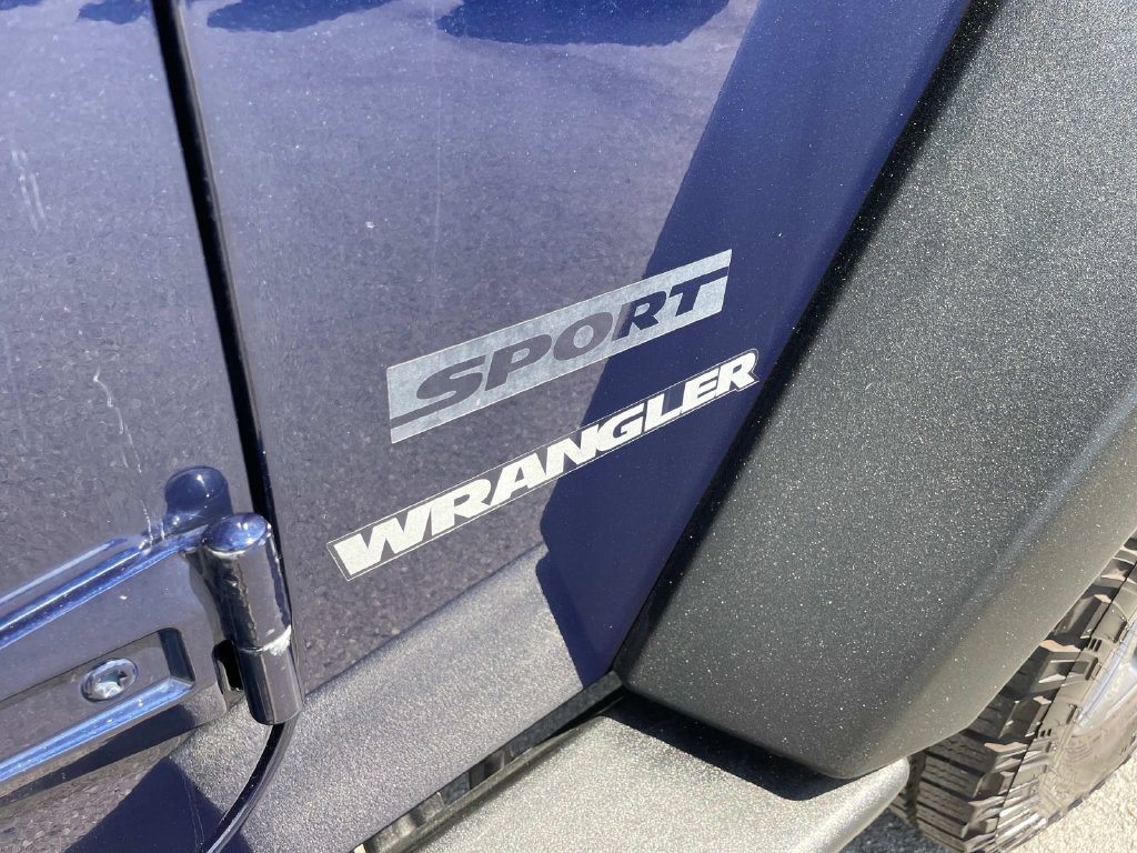 Used 2013 Jeep Wrangler Sport AWD/4WD image 24