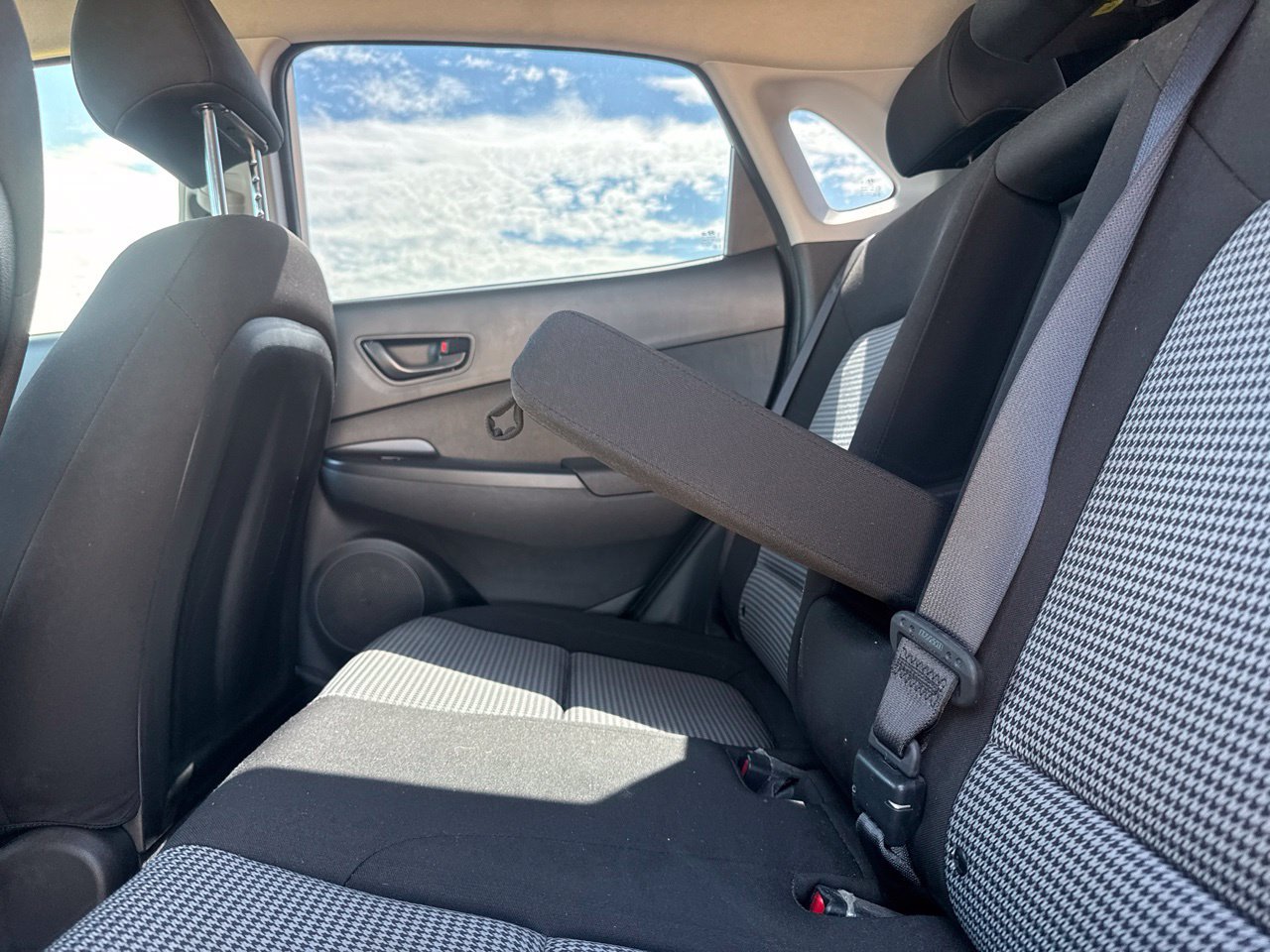Used 2023 Hyundai Kona SE AWD/4WD image 39