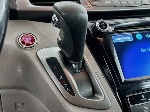 Used 2015 Honda Odyssey EX-L image 24