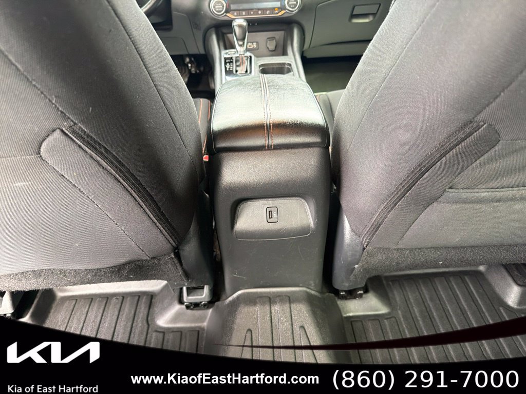 Used 2023 Nissan Sentra SR w/ Electronics Package FWD image 20