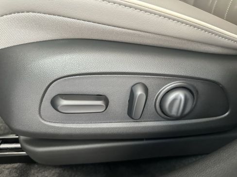 New 2026 Buick Envista Avenir image 14